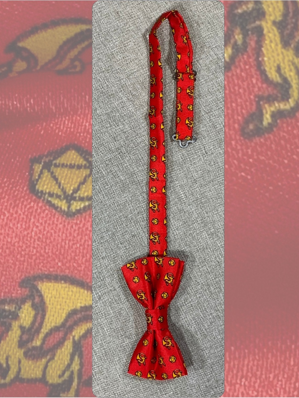 Dungeons & Dragons Bow Tie Gold Dragons D20 Dice Red Loot Crate Black Tie Geek